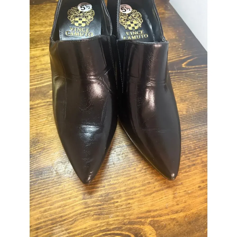 Vince Camuto black pointed toe heeled booties size 5.5